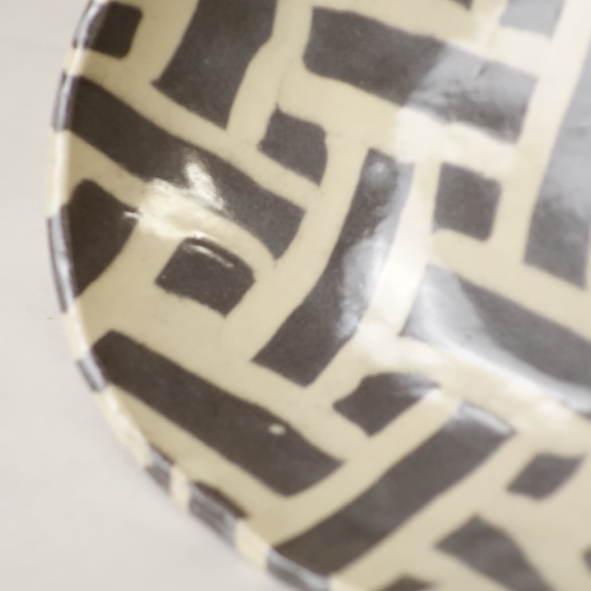 Outlet 2 - Nerikomi pottery bowl, Handmade Oval Bowl Black and White - Image 3