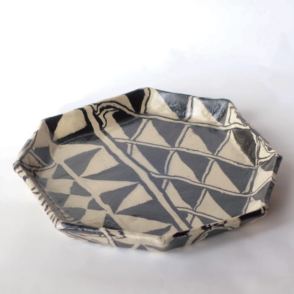 Outlet 12 - Nerikomi pottery plate, Octagonal, Kuba Cloth Pattern - Image 3